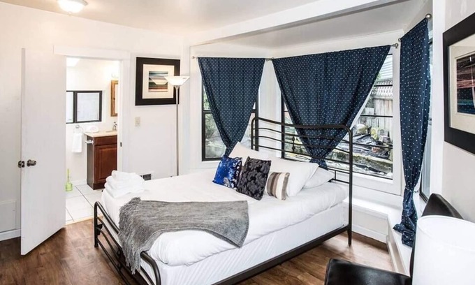 Green Lake Casa | A-greenlake Garden Unit
