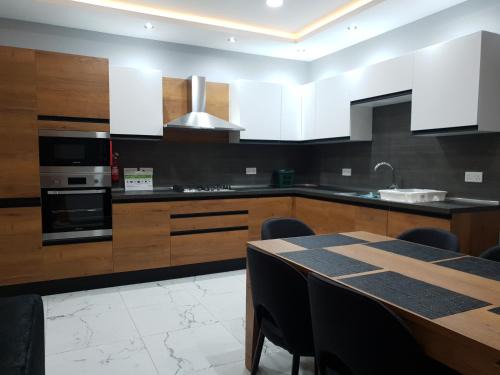 Għadira Apartamento | A Ground Floor Maisonette - Mellieha Bay