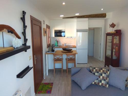 Oia Apartamento | A Guaira, fantástico apartamento al borde del mar