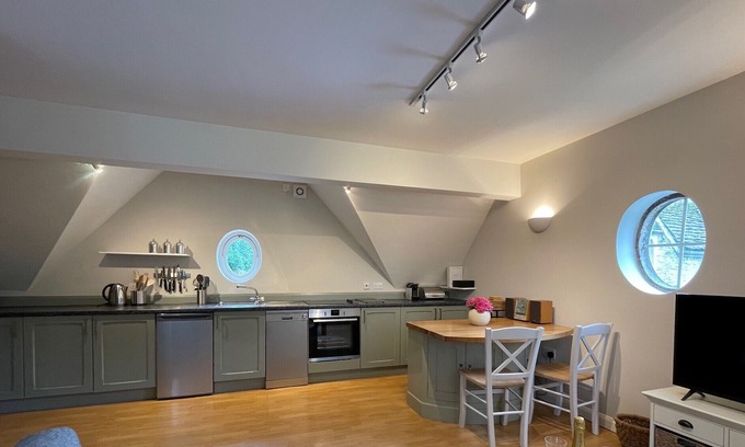 Kingscote Apartamento | A Hidden Gem
