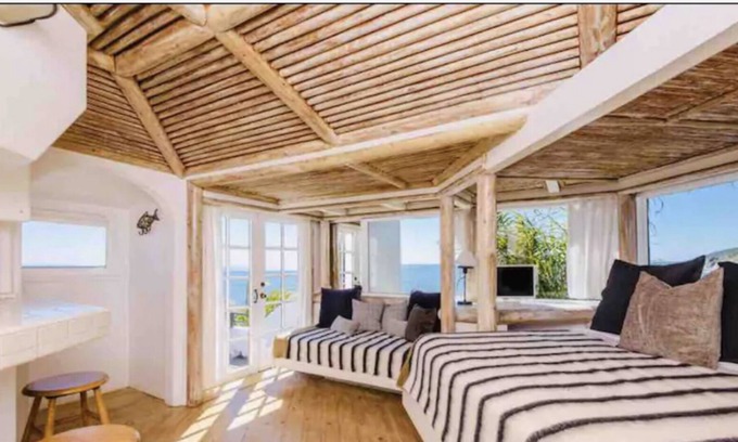 Pacific Palisades Apartamento | A Hidden Gem with Amazing Views of Pacific Ocean