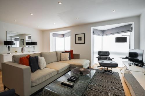 Queen's Park Apartamento | A Hint of Pink