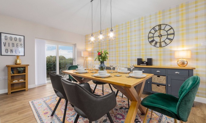 Mount Murray Cabaña | A holiday cottage that sleeps 4 guests in 2 bedrooms