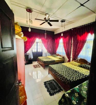 Yatinuwara Cama Y Desayuno | A Home Away B&B