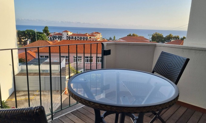 Old Town Apartamento | A home in the centre of Funchal, where everything happens. www.soulfulstays.pt