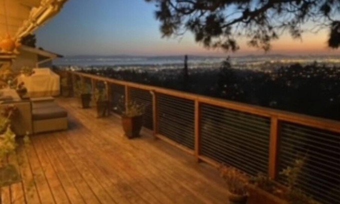 Shepherd Canyon Casa | A house in the clouds with a million dollar view!