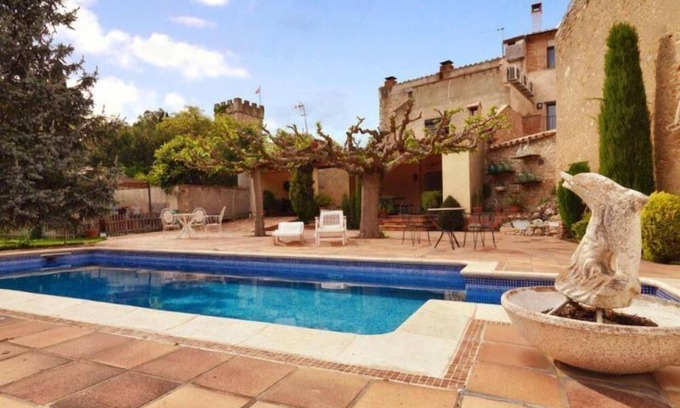 Creixell Casa | Una joya. Encantadora villa de piedra típica catalana con piscina y jardín