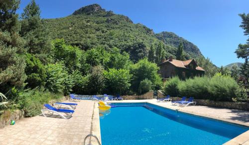 Villefranche-de-Conflent Cama Y Desayuno | A l'ombre du Fort