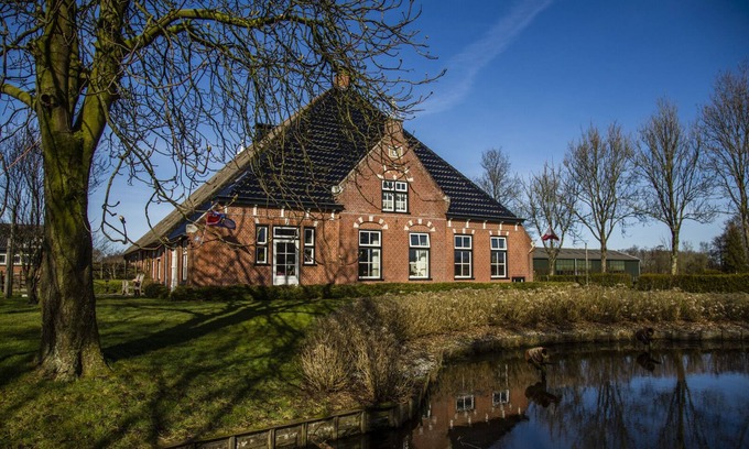 Damwald Otro | A large, luxurious vacation home for the whole family! Friesian farm