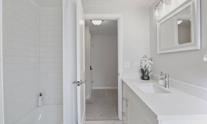 Arlington Heights Casa | A List Heights: 3BR / 2BT - Spacious modern home!