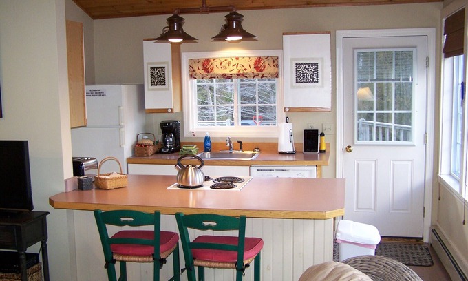 Northport Cabaña | Un perfecto pequeño escondite en el borde del bosque Ideal para 1 o 2 personas