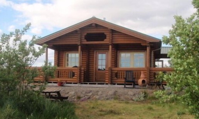 Selfoss Cabina | Una cabaña de madera en los bancos del río Hvítá!
