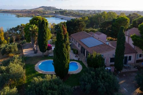 Paceco Villa | A lume di candele