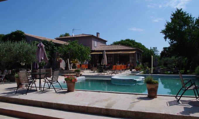 Les 3 Ponts Villa | Una villa de lujo en un entorno tranquilo, sin vecinos.