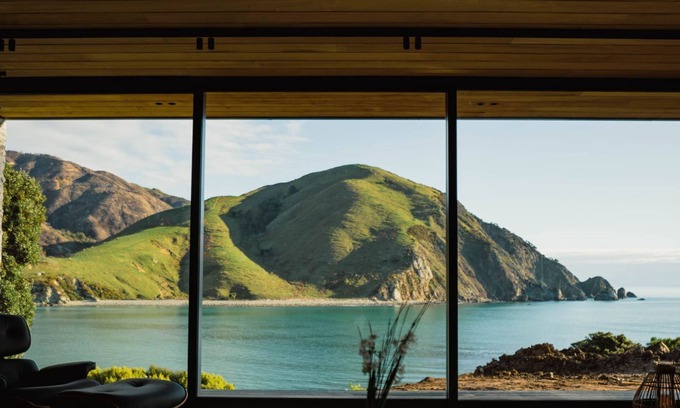 Nelson Region Casa | A luxury stay on Island Paradise, a very special property with stunning ocean views