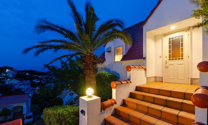 Shimoda Casa | A luxury villa for rent in Shimoda Goishigahama / Shimoda Shizuoka