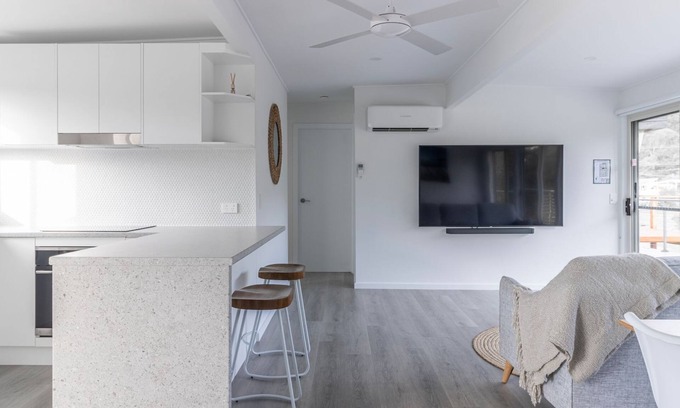 Sussex Inlet Casa | A Lyttle bit of Paradise