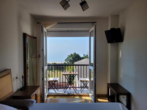 Sardinero Apartamento | A Marea