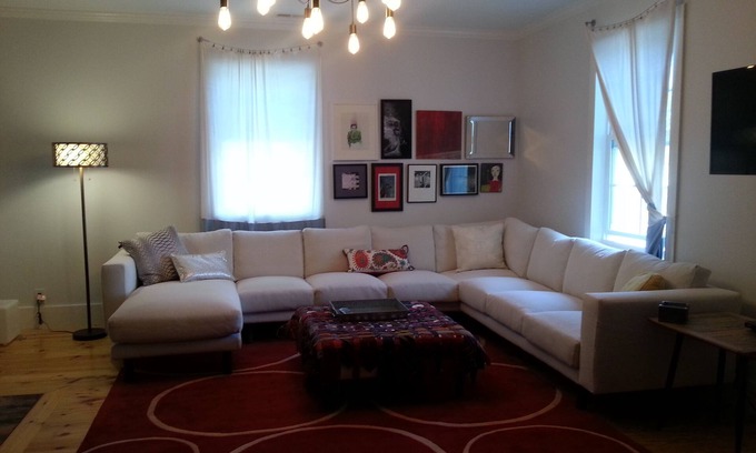 Greenville Apartamento | Una mezcla de Mod & Vintage en el histórico West End