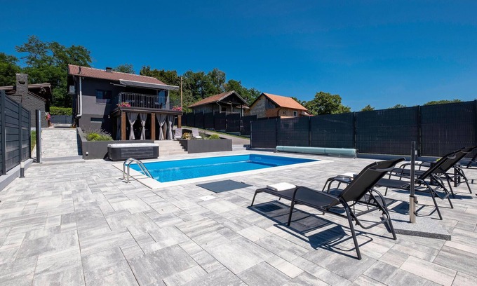 Popovaca Casa | A Modern House In Nature