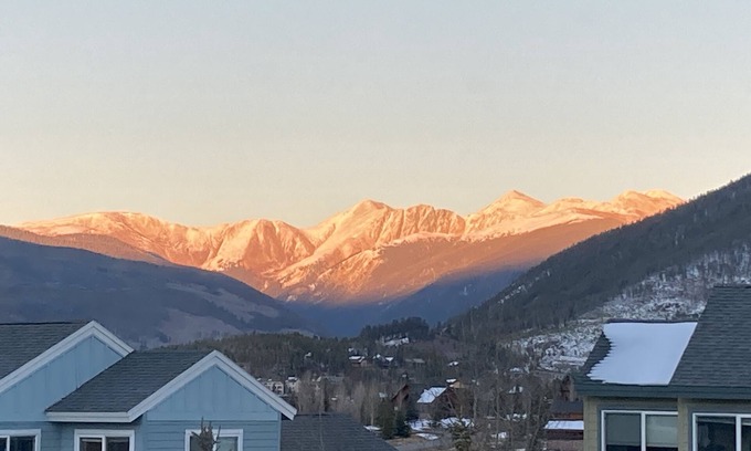 Summit Cove Casa | A month in the mountains! month min. rental