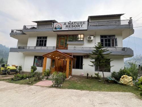 Kullu Complejo | A Nature Resort