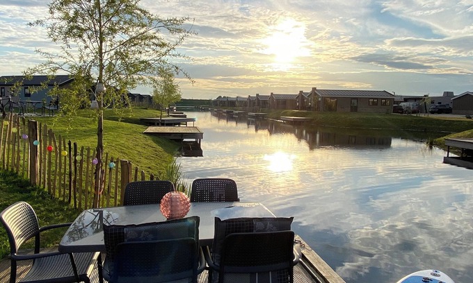 Municipality of Kampen Casa | A New Holiday Home Chalet on a Lake in Kampen, Netherlands Holiday with Children