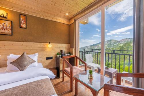 Fagu Apartamento | A Party House Kufri I Vacations I Conference I MICE I Family Events I Open Air Terrace I Sky Bonfire I Wooden Rooms With Pvt Balconies I by Exotic Stays