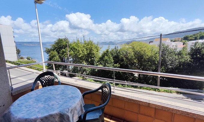 Bueu Apartamento | A pe de praia