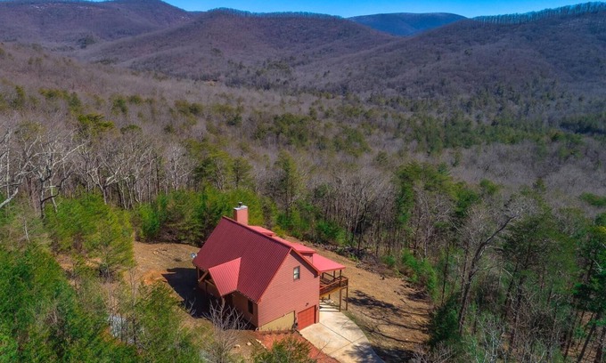 Ellijay Cabina | A perfect mountain view getaway
