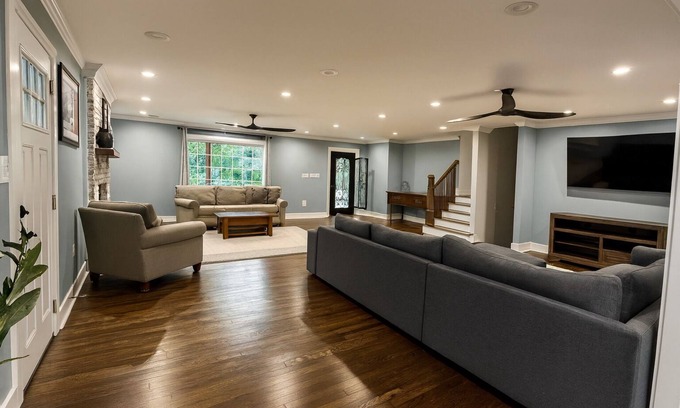 Ellendale Casa | A perfectly well balanced blend of City Amenities and Quiet Retreat