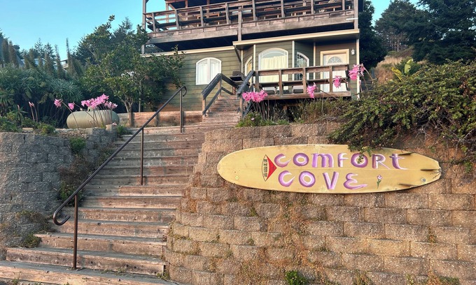 Shelter Cove Apartamento | A petite retreat, Family/Pet friendly-Amazing view and location!