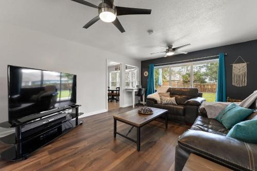 Long Beach Casa | A Pirates Dream