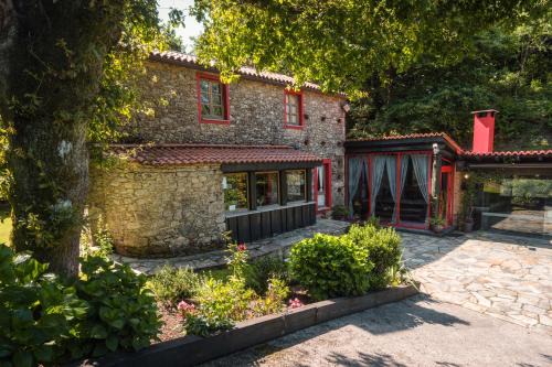 Vilasantar Chalet De Esquí | A Pontiga I Casa Rural
