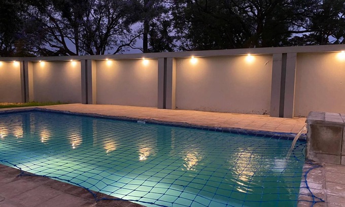 Harare Apartamento | A Pristine B B Located in Belvedere Harare - 2006