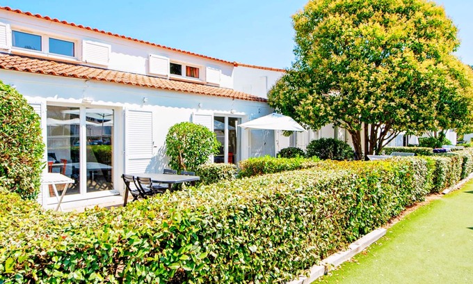 La Napoule Condominio | A Provençal-Style Condo Resort