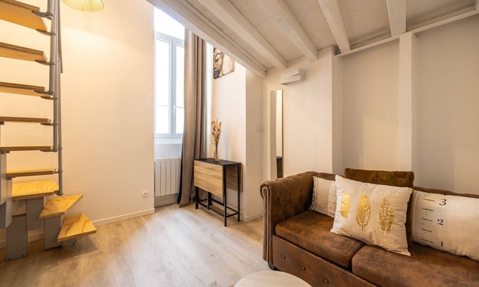Saint - Michel Apartamento | A quiet cocoon in the heart of Toulouse - Welkeys