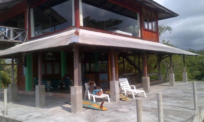 Nias Villa | Una tranquila, pacífica, naturaleza por todas partes, Hill Top Villa con vista al Océano Índico