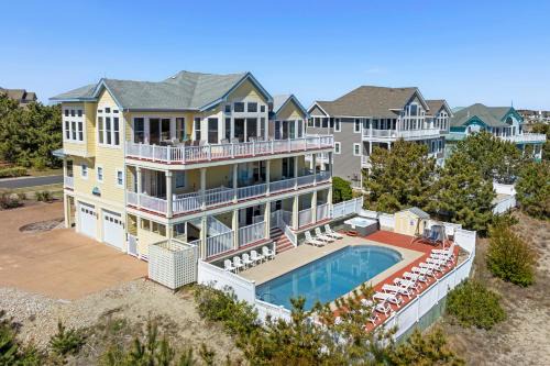 Corolla Casa | A Raye Of Sunshine