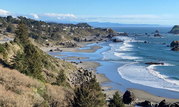 Brookings Condominio | Una escapada romántica en el "White Water Cove" En Rainbow rock !!