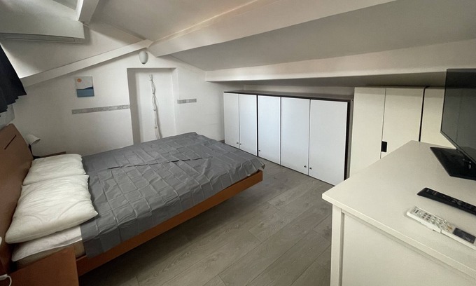 Foce Apartamento | A roof in the city