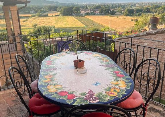 Spello Apartamento | A Room With A View-Spello