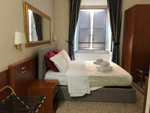 Rome City Centre Casa | A ROSMINI SUITES