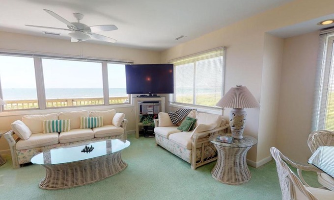 Caswell Beach Casa | A Searious Sunset View