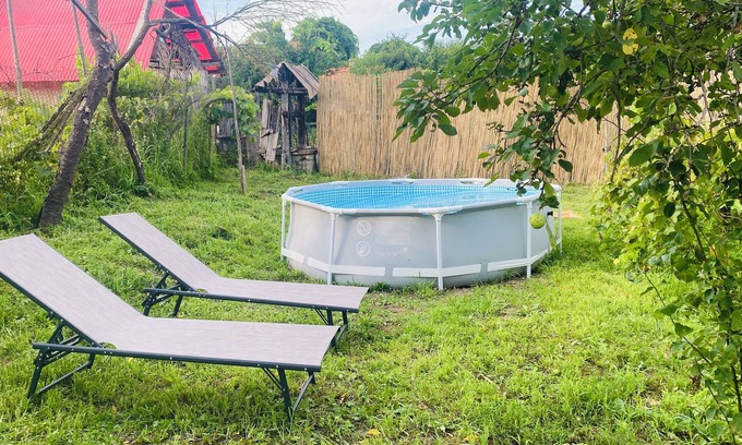 Spring Cabaña | A Serene Escape: Your Cozy Cottage Oasis