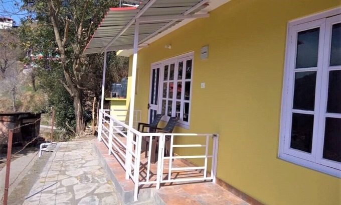 Kumharsain Otro | A serene Home Stay in the Himalayan village near Narkanda