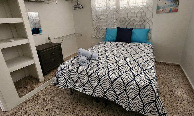 Piedras Blancas Casa | A solo minutos de la playa. Casa familiar con amplio patio para disfrutar