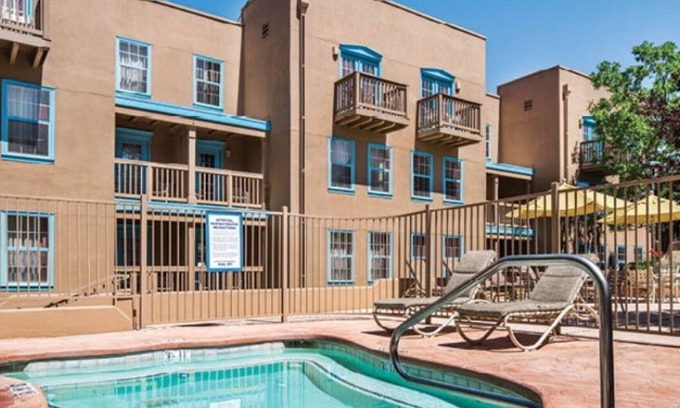 Northeast Santa Fe Complejo | A Southwestern Retreat in the Heart of Santa Fe - Villas De Santa Fe- 2 Bd.