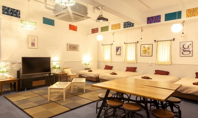 Yamuchin Street Apartamento | A spacious onefloor on Kokusaidori up to 10 peo / Naha Okinawa
