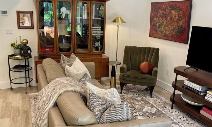 Saugatuck Cabaña | A Step Away: All New-Walk to Town & Dog Friendly